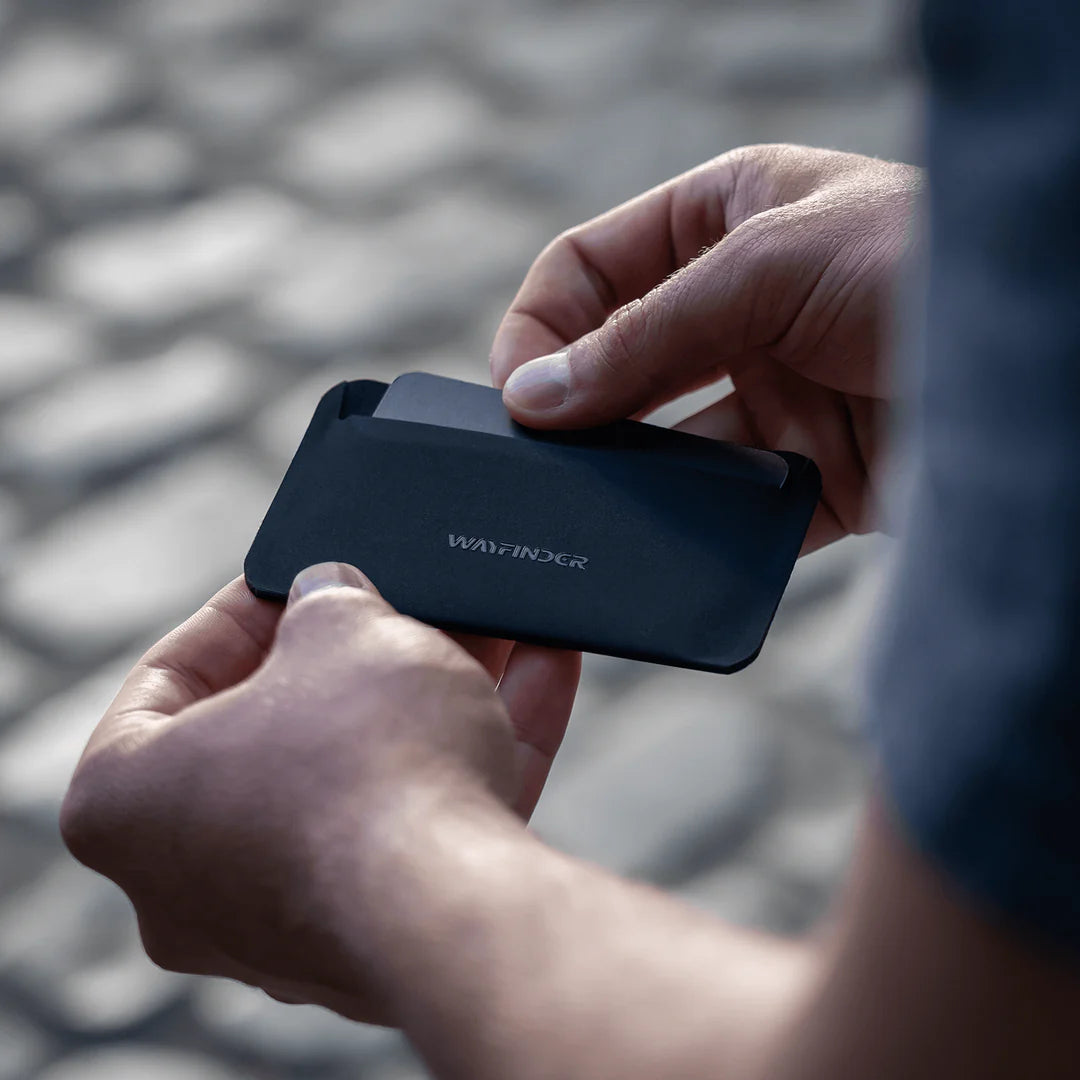 WAYFINDER® FLUX™ Cardholder